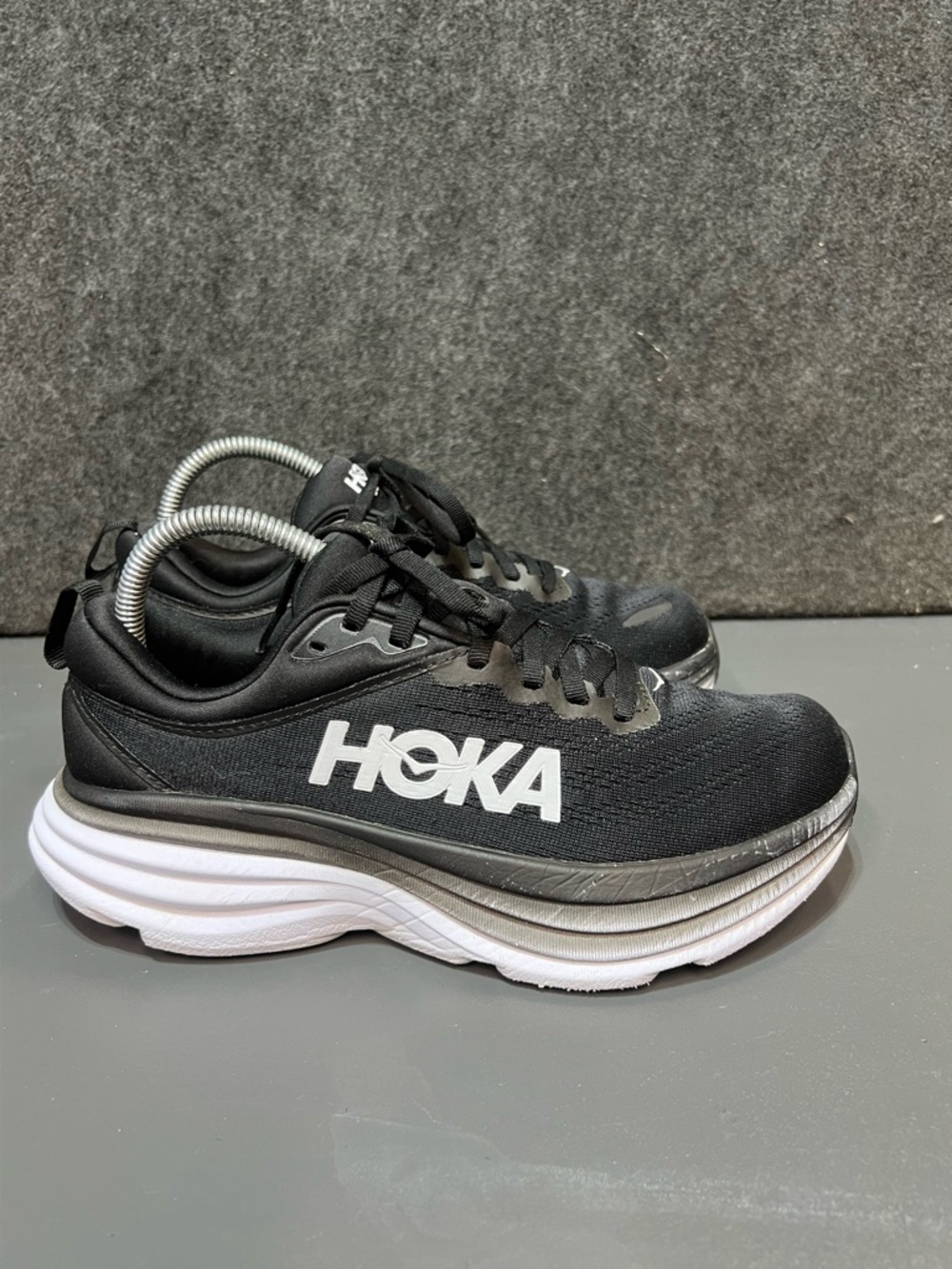 HOKA Bondi 8 Women’s Running Shoes Size 7.5 - Picture 5 of 14